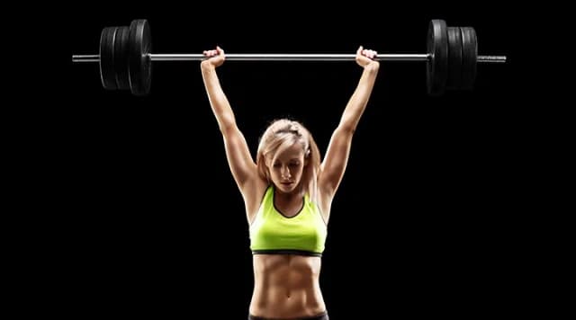 Crossfit jakie suplementy mogą zwiększyć Twoją wydajność i regenerację
