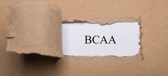 BCAA przed czy po treningu – kiedy osiągniesz najlepsze efekty?